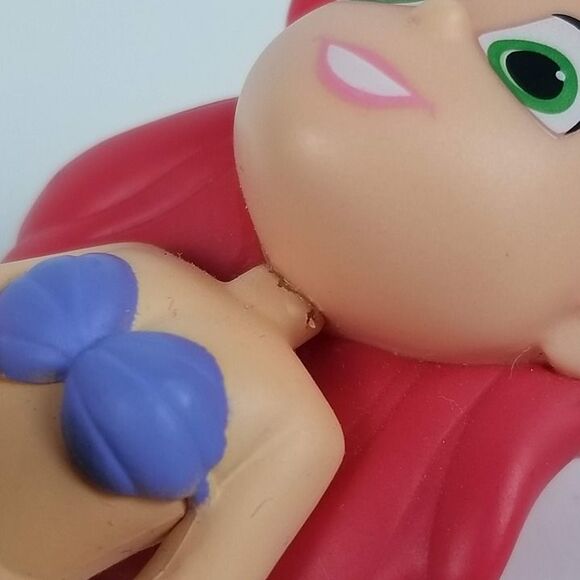 Funko Mystery Minis Disney *FLAWED 2014 Series 2 Ariel (Eyes Opened) HT - Picture 5 of 6